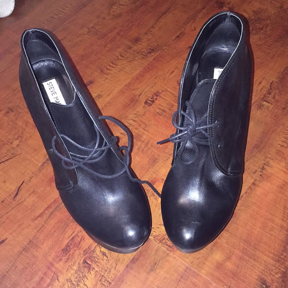 Boots - Picture 2 of 5